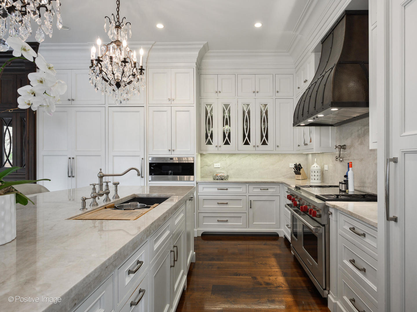 3026 N Lake Shore Drive Property Photo 14