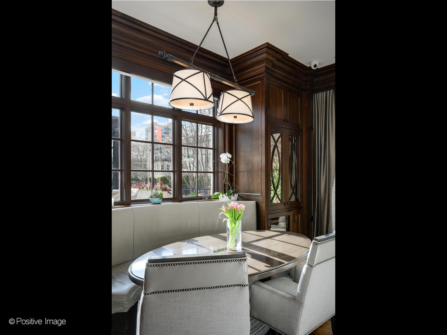 3026 N Lake Shore Drive Property Photo 15