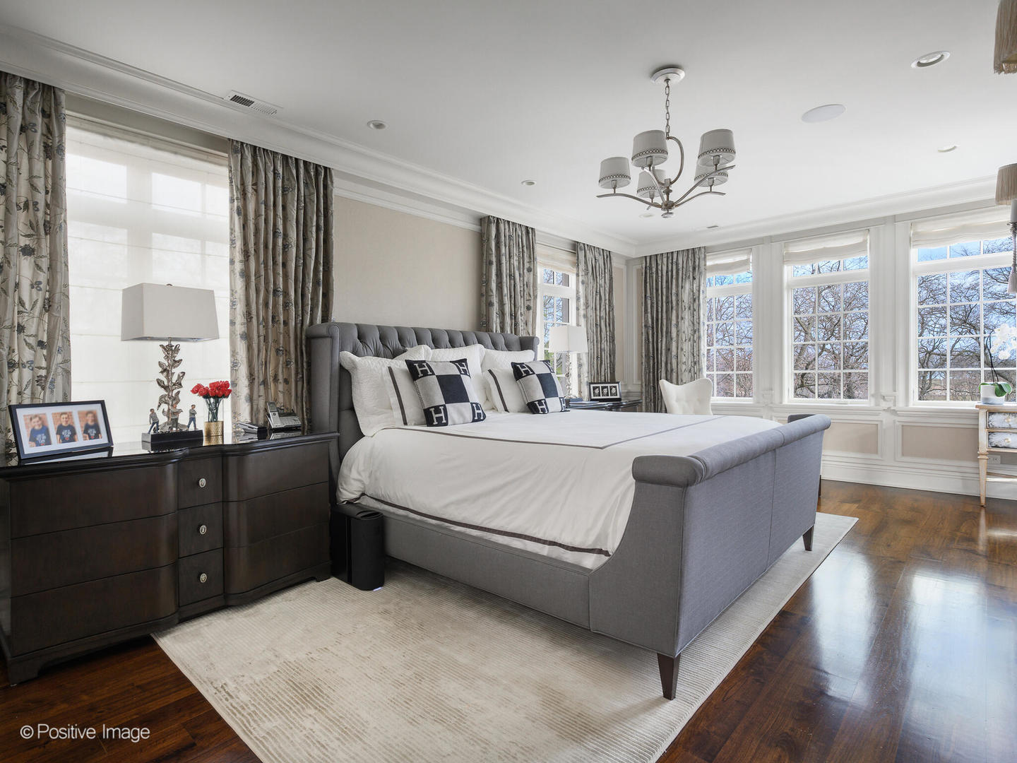 3026 N Lake Shore Drive Property Photo 19