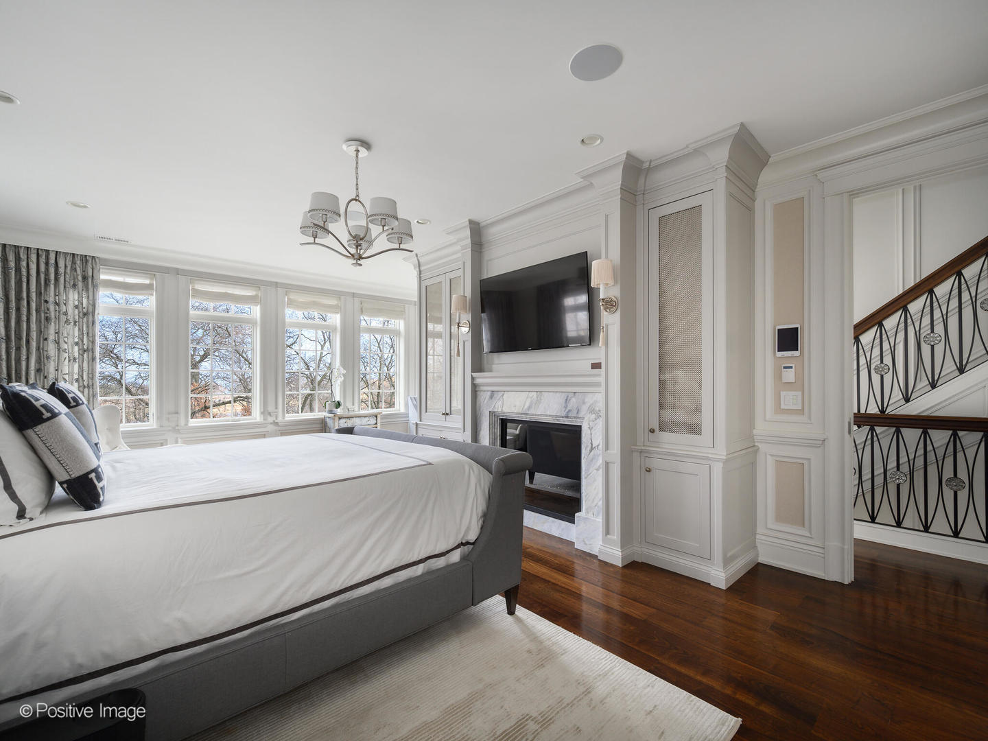 3026 N Lake Shore Drive Property Photo 20