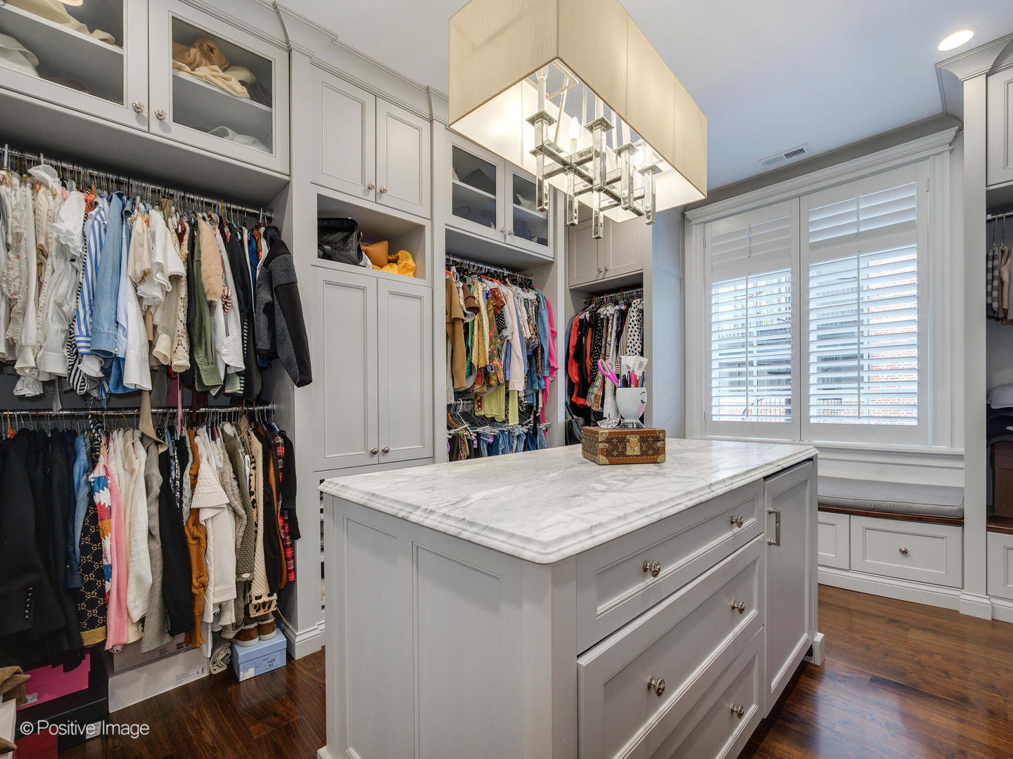 3026 N Lake Shore Drive Property Photo 25