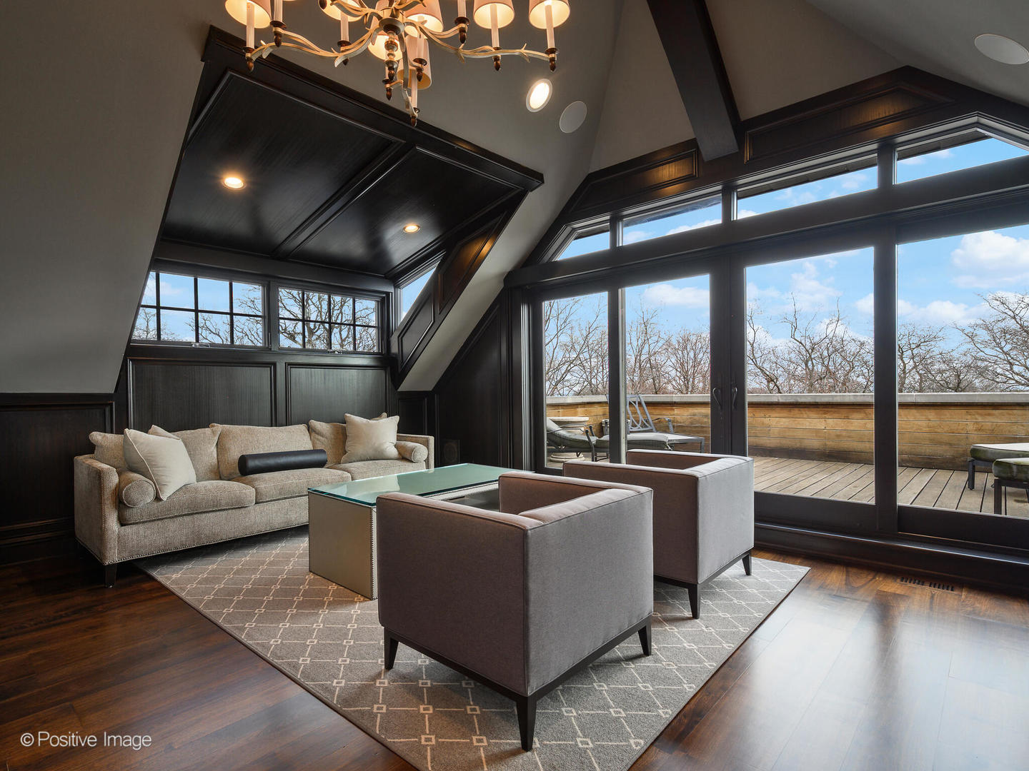 3026 N Lake Shore Drive Property Photo 35