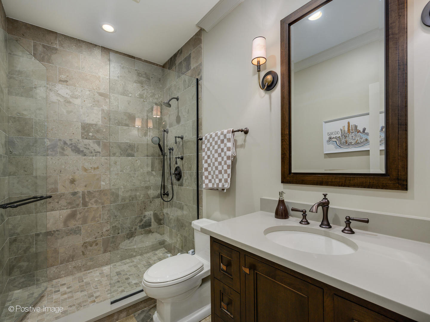 3026 N Lake Shore Drive Property Photo 44