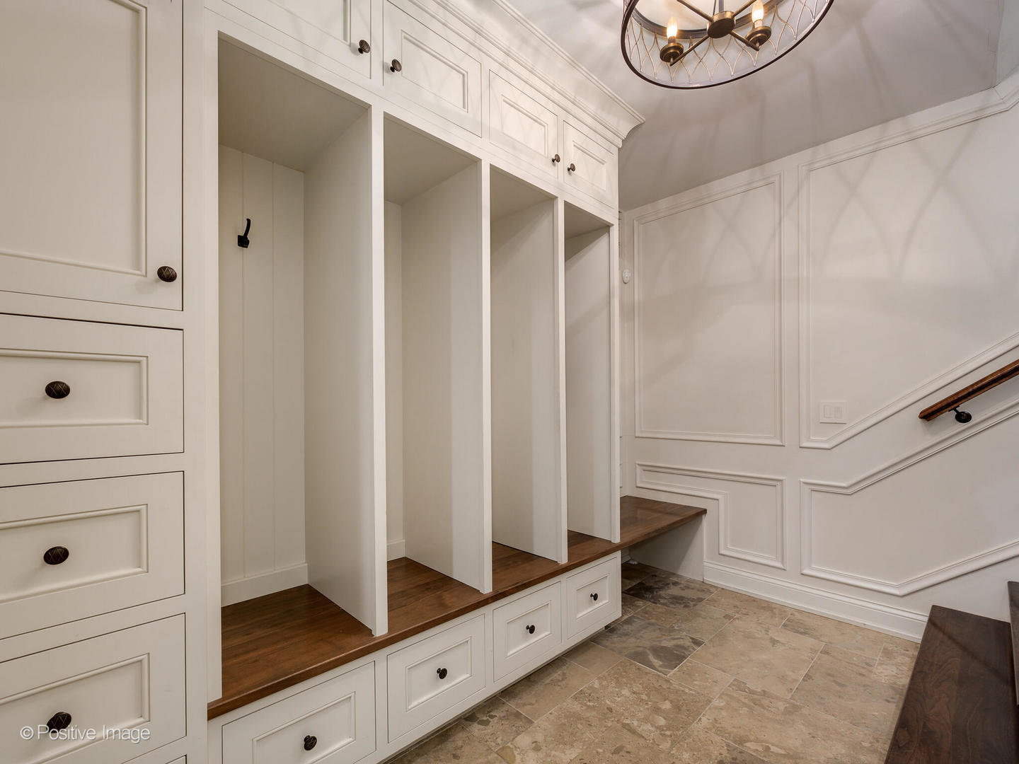 3026 N Lake Shore Drive Property Photo 48