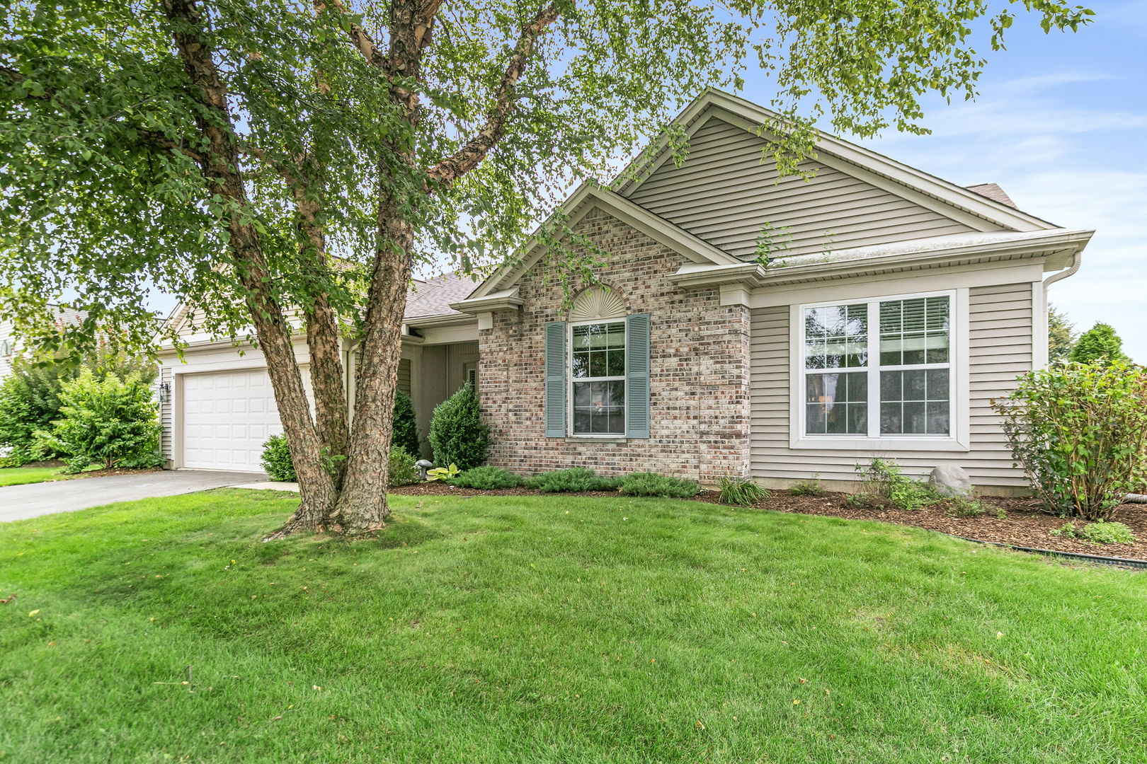 13093 Farm Hill Drive Property Photo 1