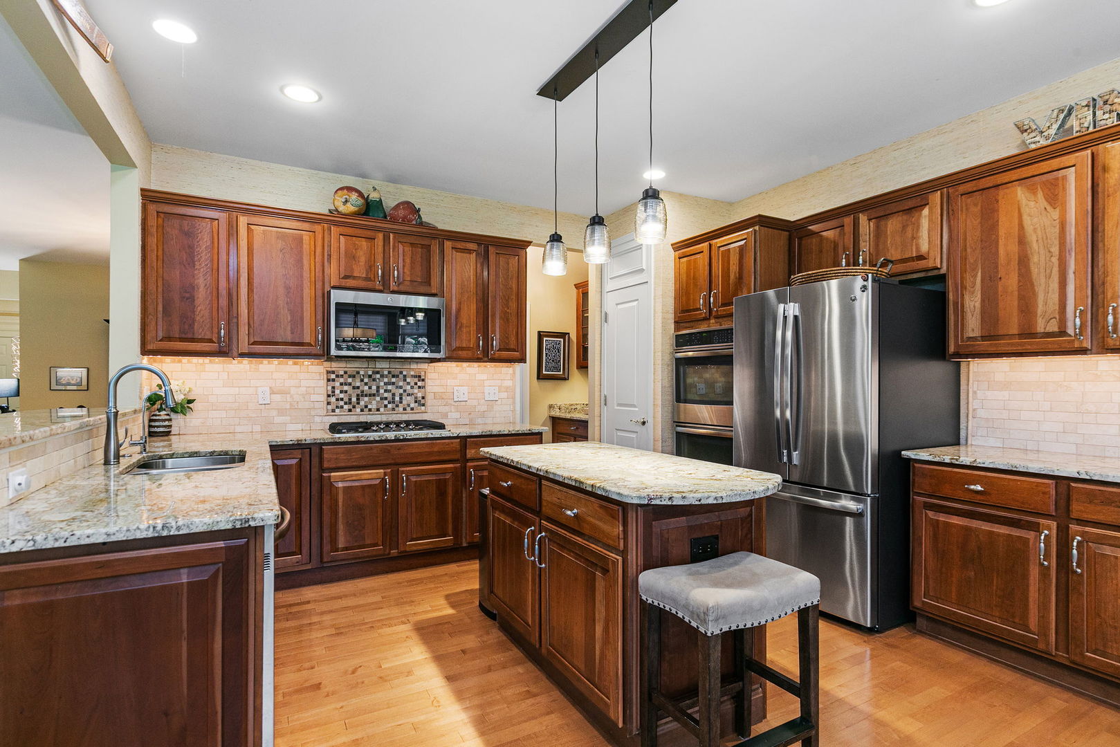 13093 Farm Hill Drive Property Photo 20