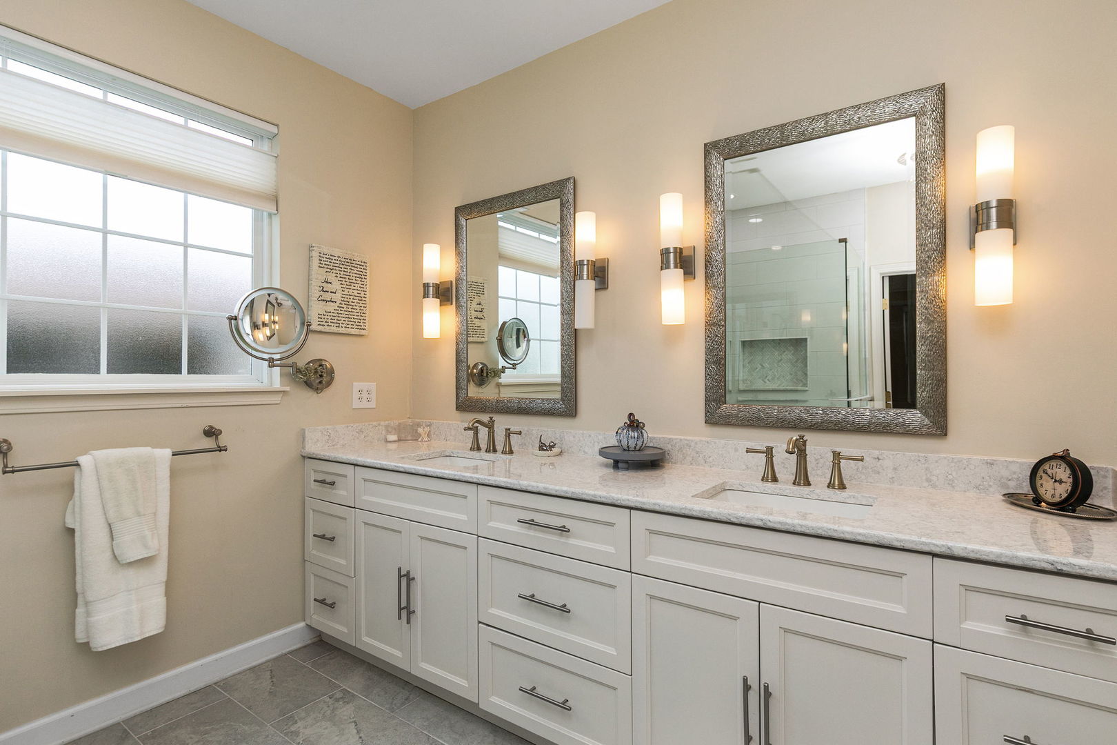 13093 Farm Hill Drive Property Photo 26