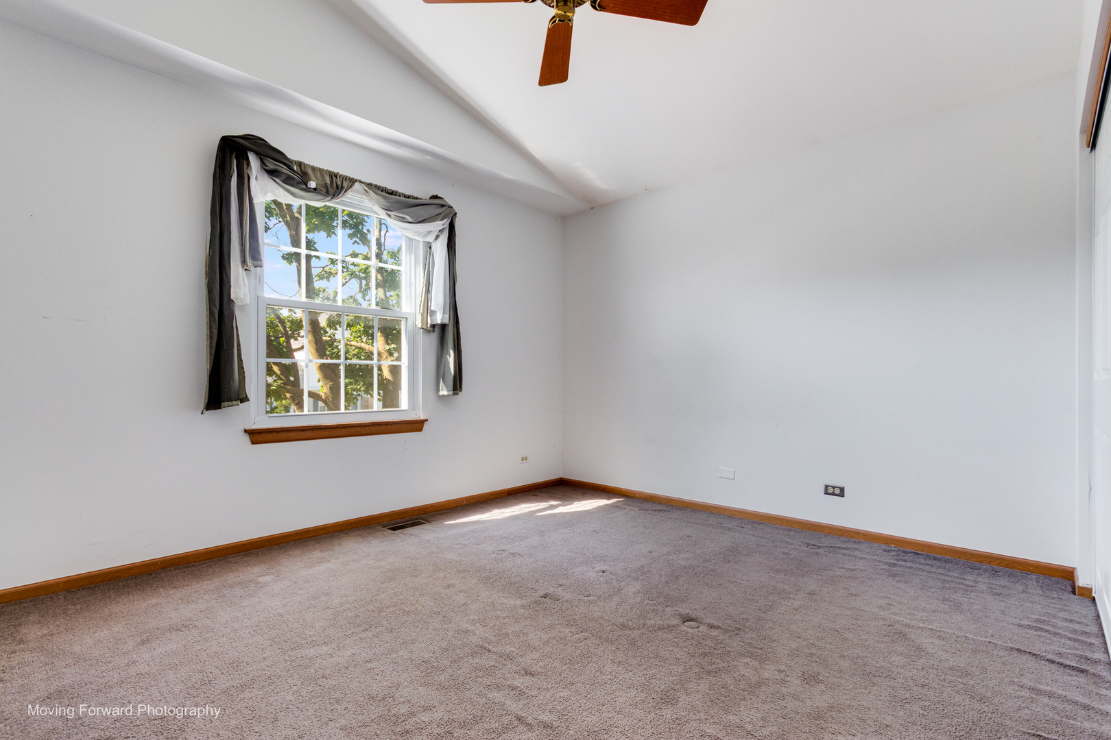 40 Crab Tree Drive Property Photo 13