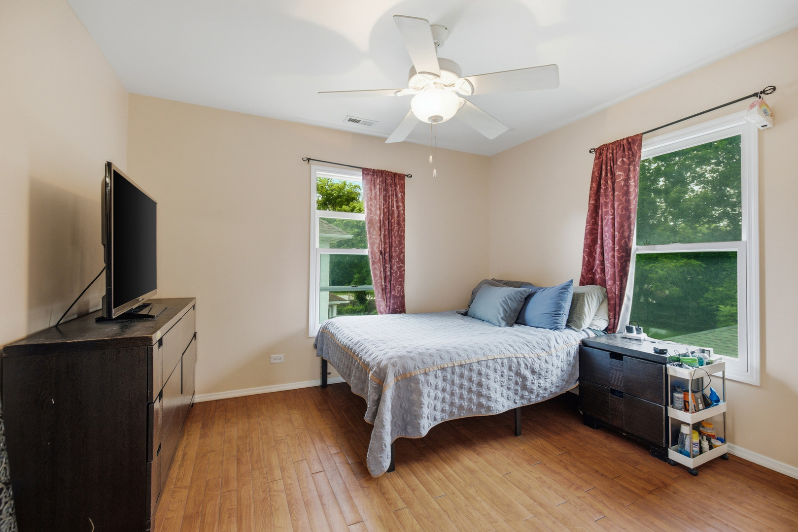 459 N Spring Street Property Photo 16