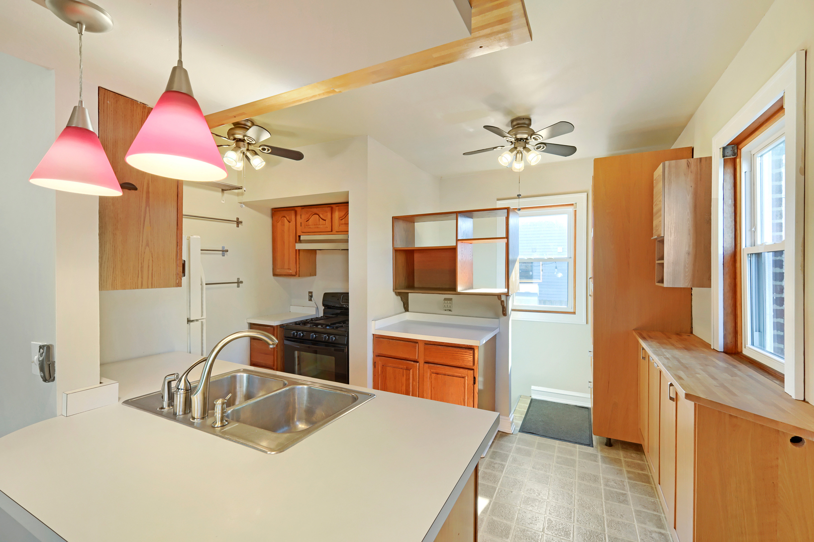 15 W Ann Street Property Photo 7