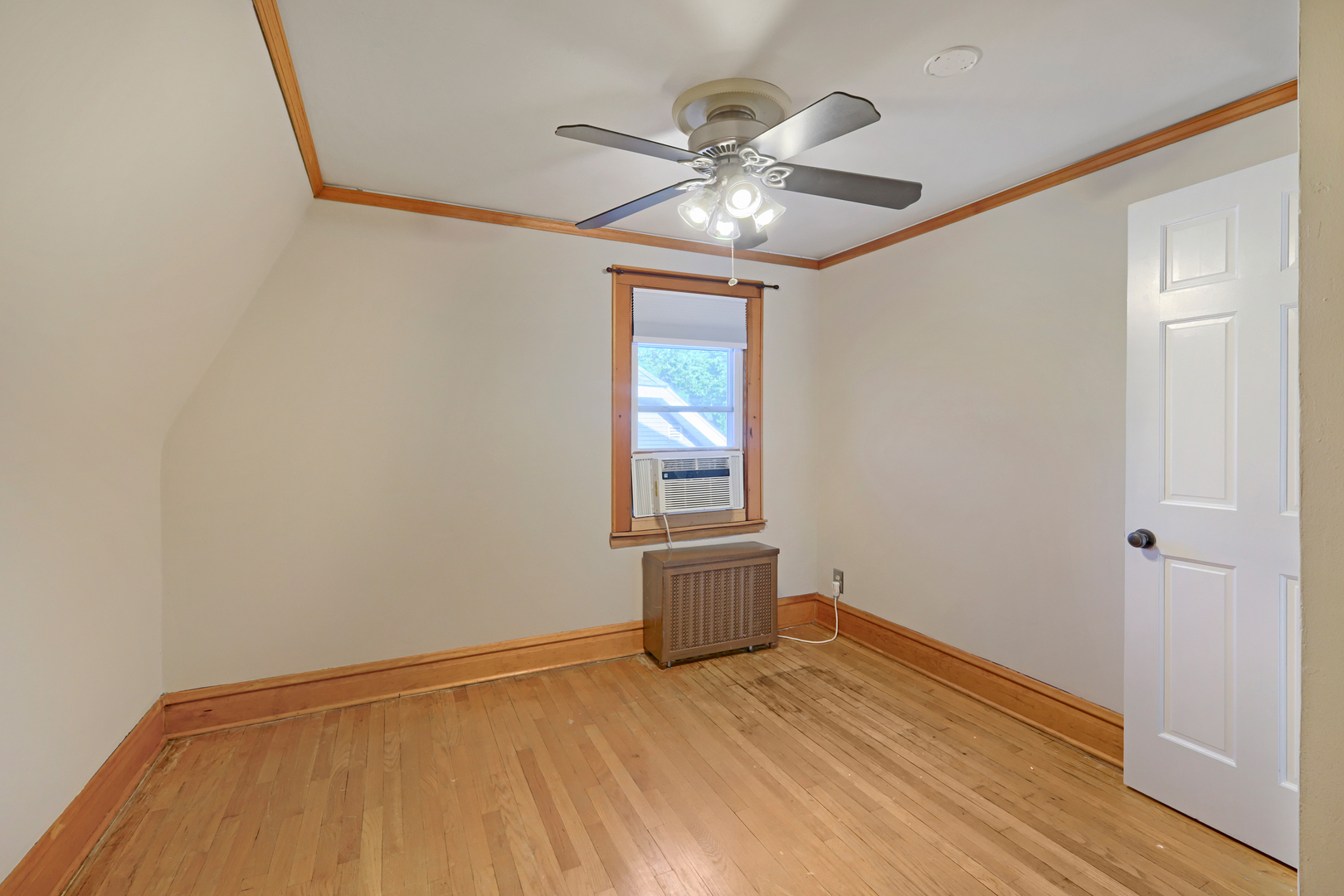 15 W Ann Street Property Photo 12