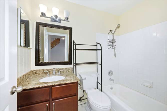 2850 Brighton Court Property Photo 11