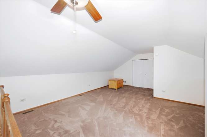 2850 Brighton Court Property Photo 13