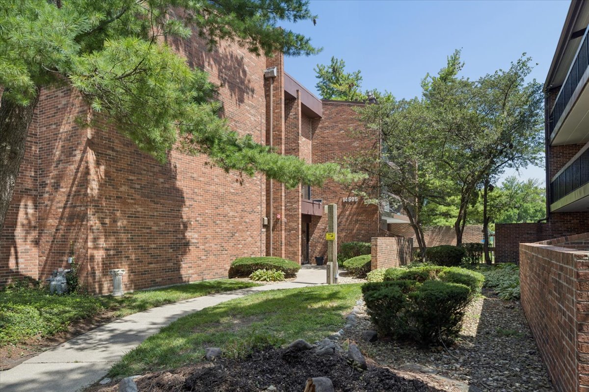 14505 Central Court Ph2 Property Photo 2