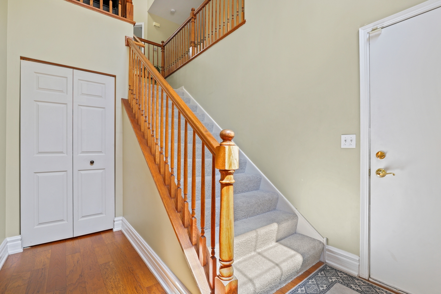 2481 Stoughton Circle Property Photo 17