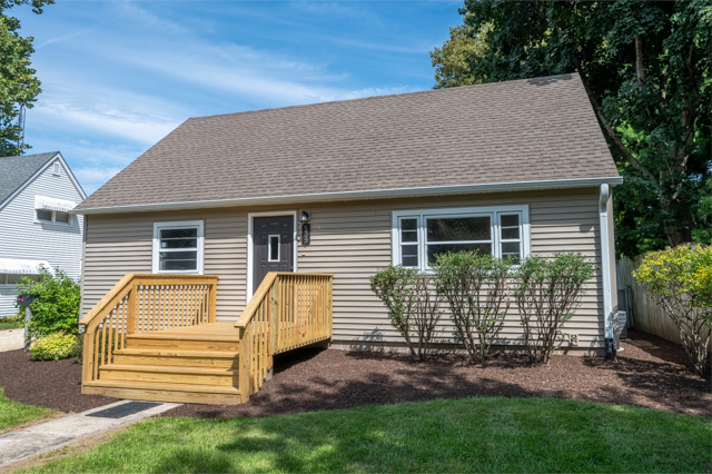 539 Central Avenue Property Photo 3