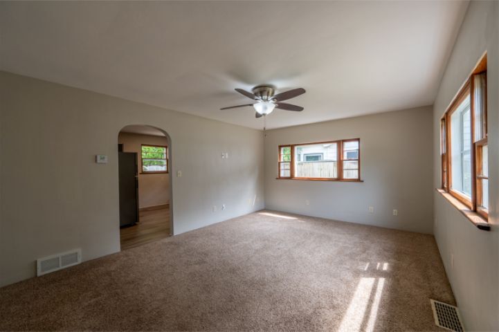 539 Central Avenue Property Photo 8