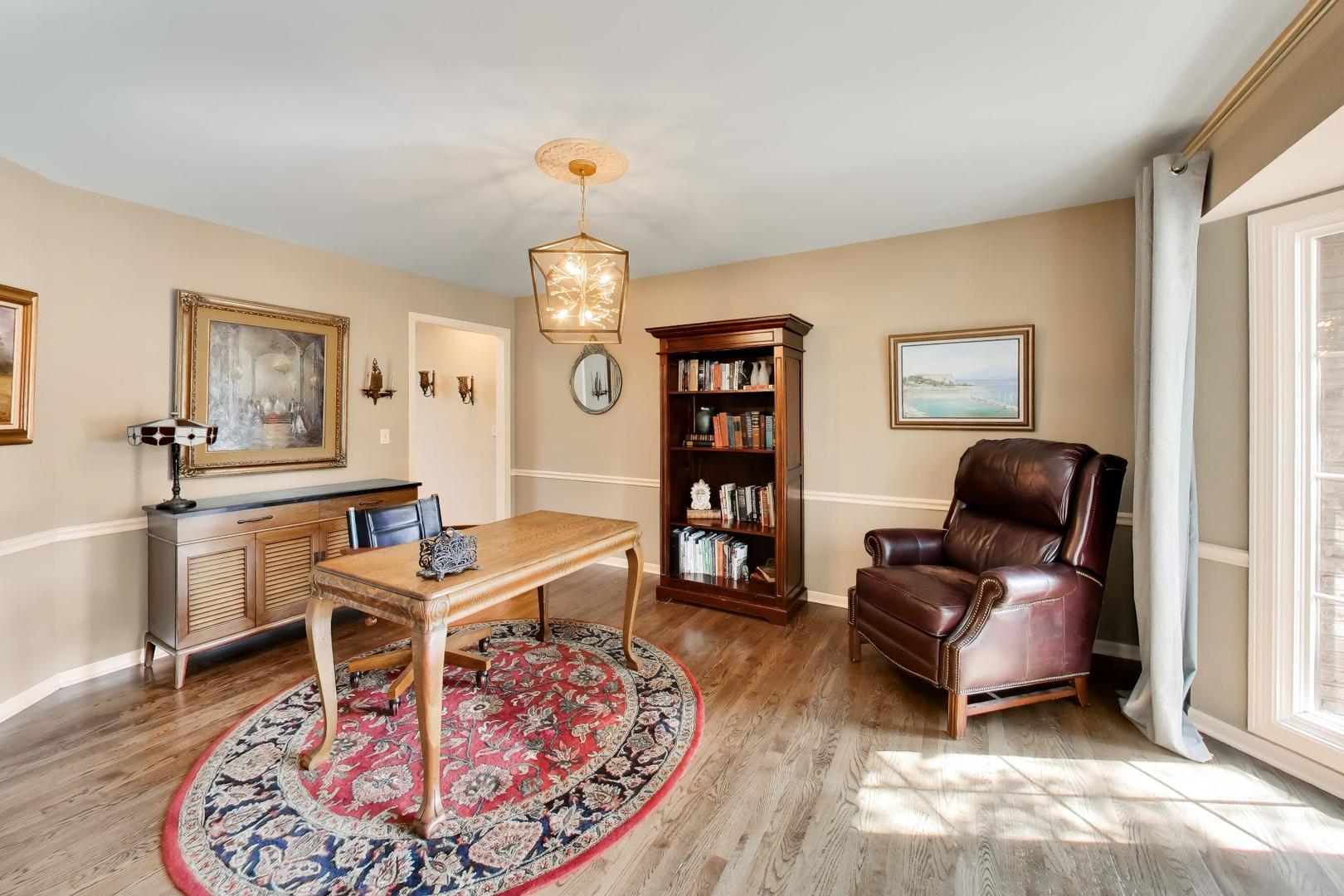 1309 S Pine Avenue Property Photo 16