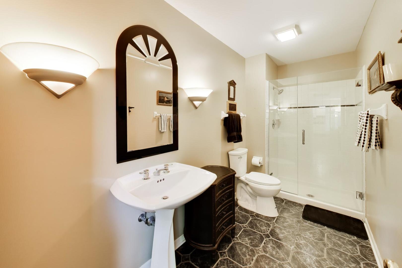 1309 S Pine Avenue Property Photo 21