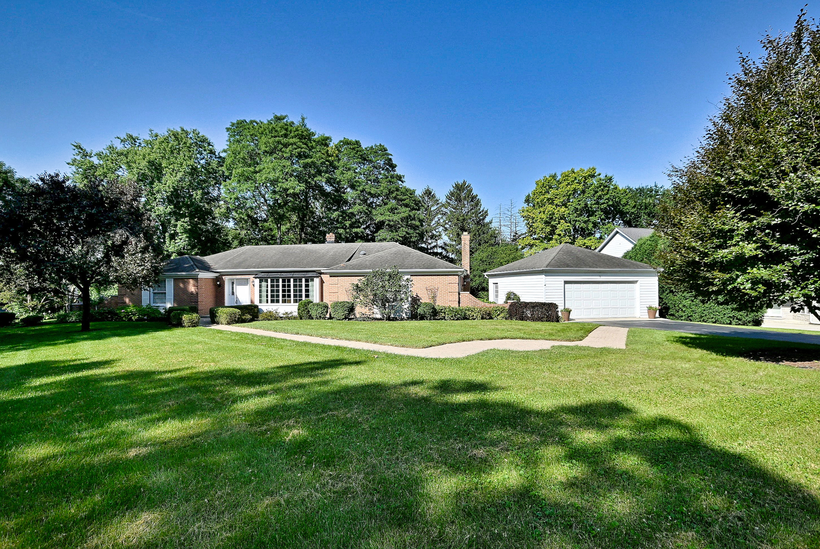 9 Dover Drive Property Photo 1