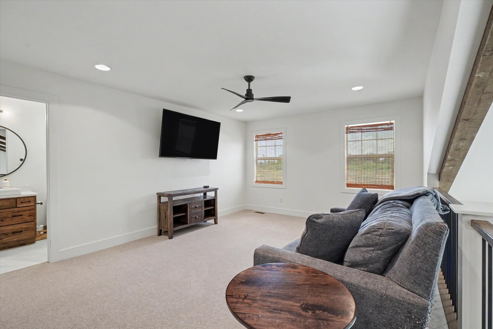 405 Constitution Boulevard Property Photo 60