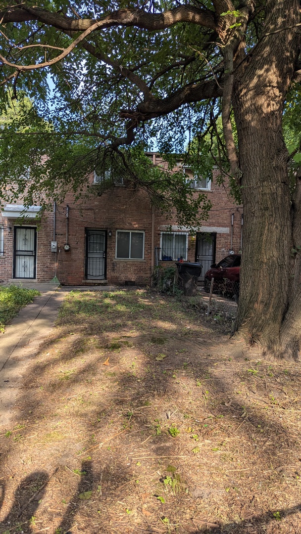 7122 S Parnell Avenue B Property Photo 15