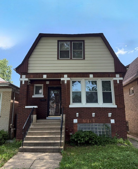 4537 N Keystone Avenue Property Photo 1