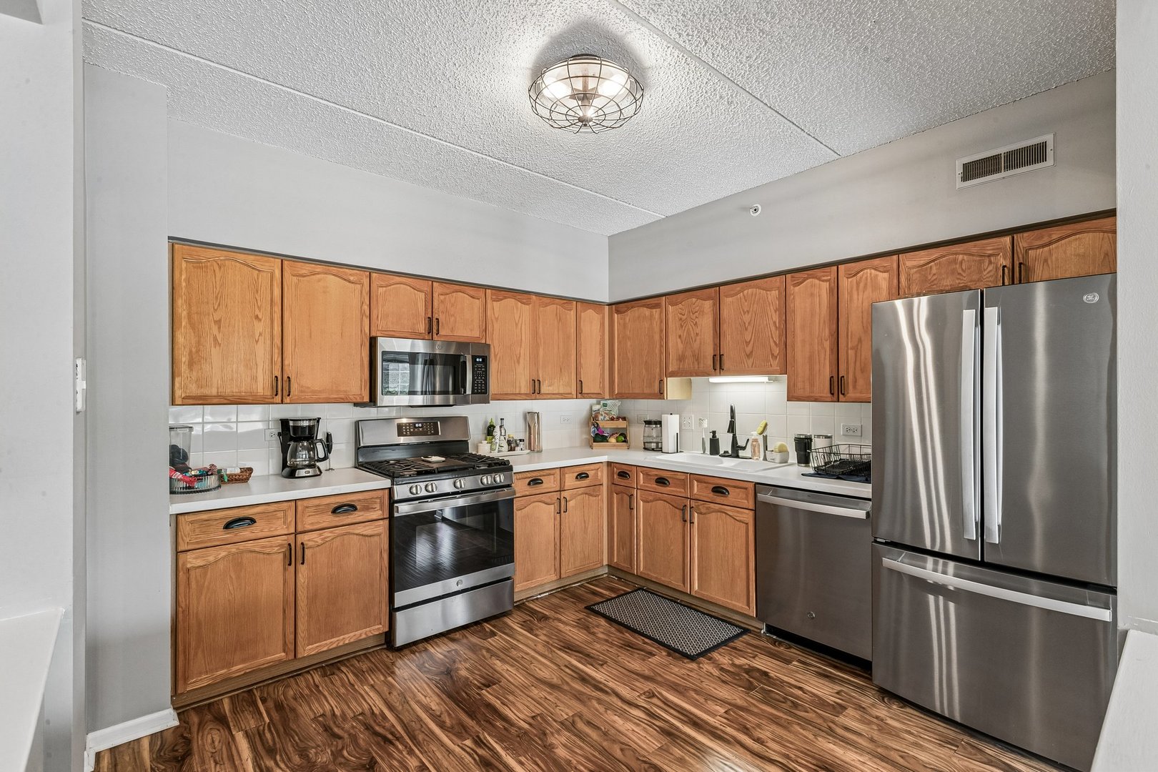 55 S Hale Street 108 Property Photo 12