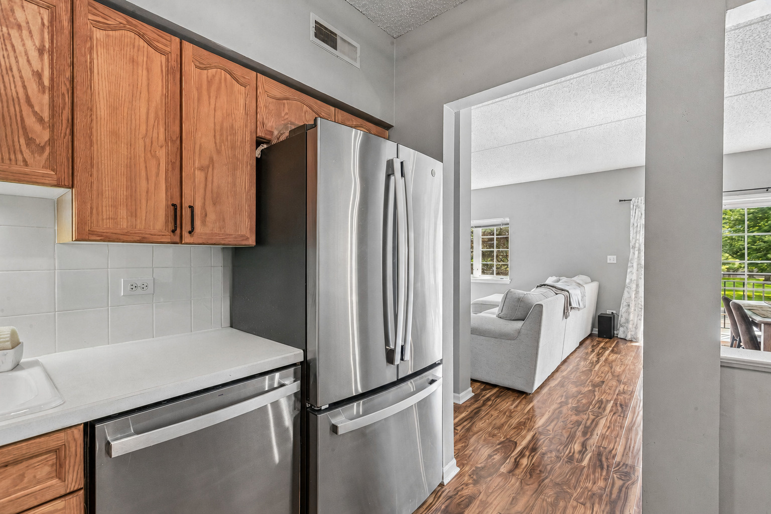 55 S Hale Street 108 Property Photo 15
