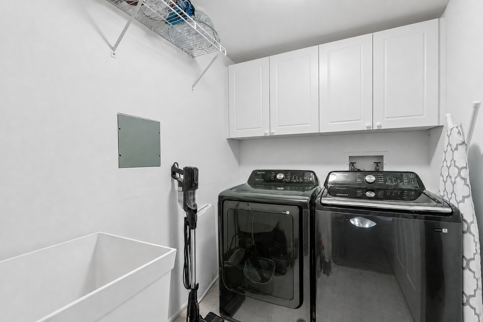 55 S Hale Street 108 Property Photo 16