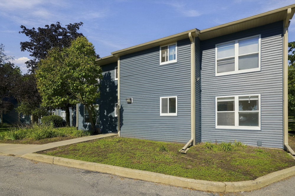 774 Terrace Court R Property Photo 1