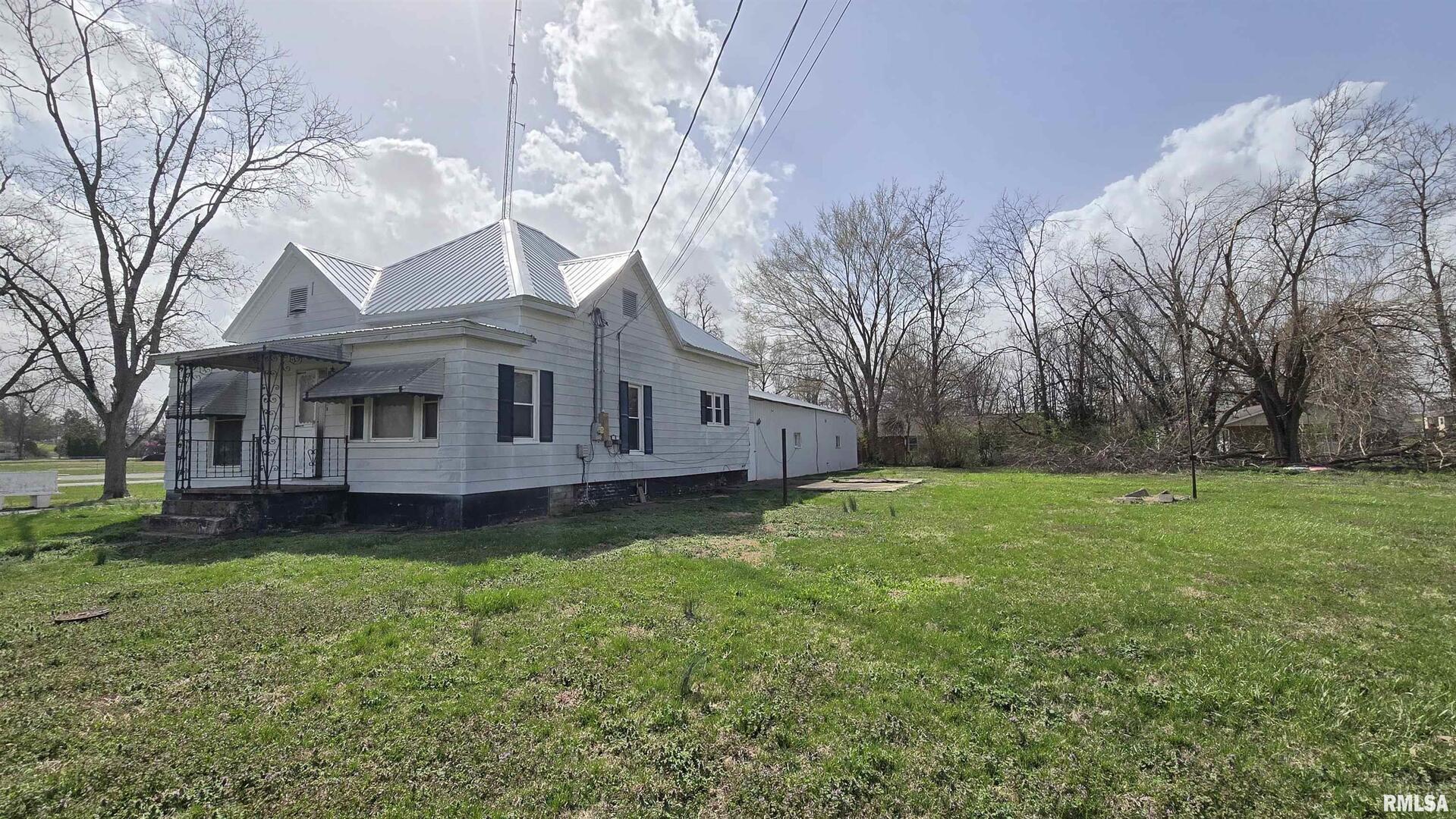 205 Shaw Street Property Photo 5