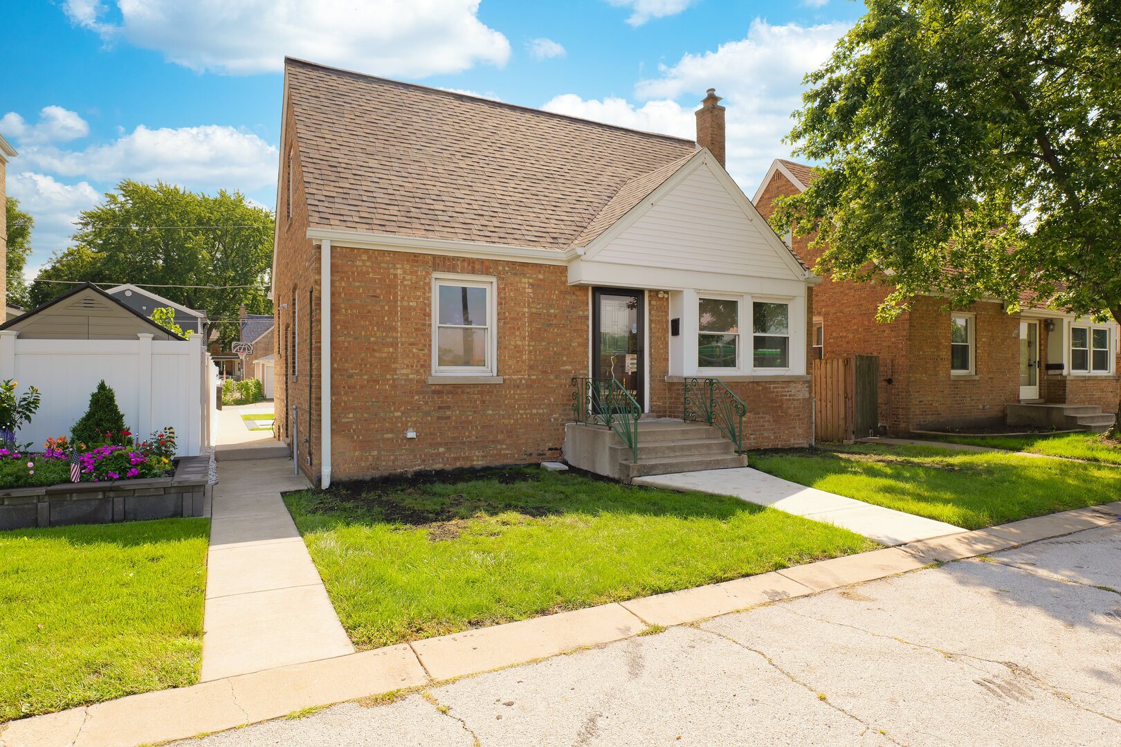 11031 S Pulaski Road Property Photo 2