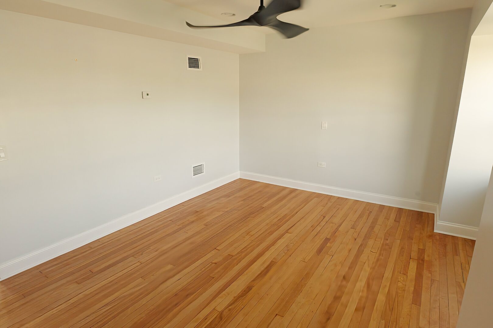 11031 S Pulaski Road Property Photo 4