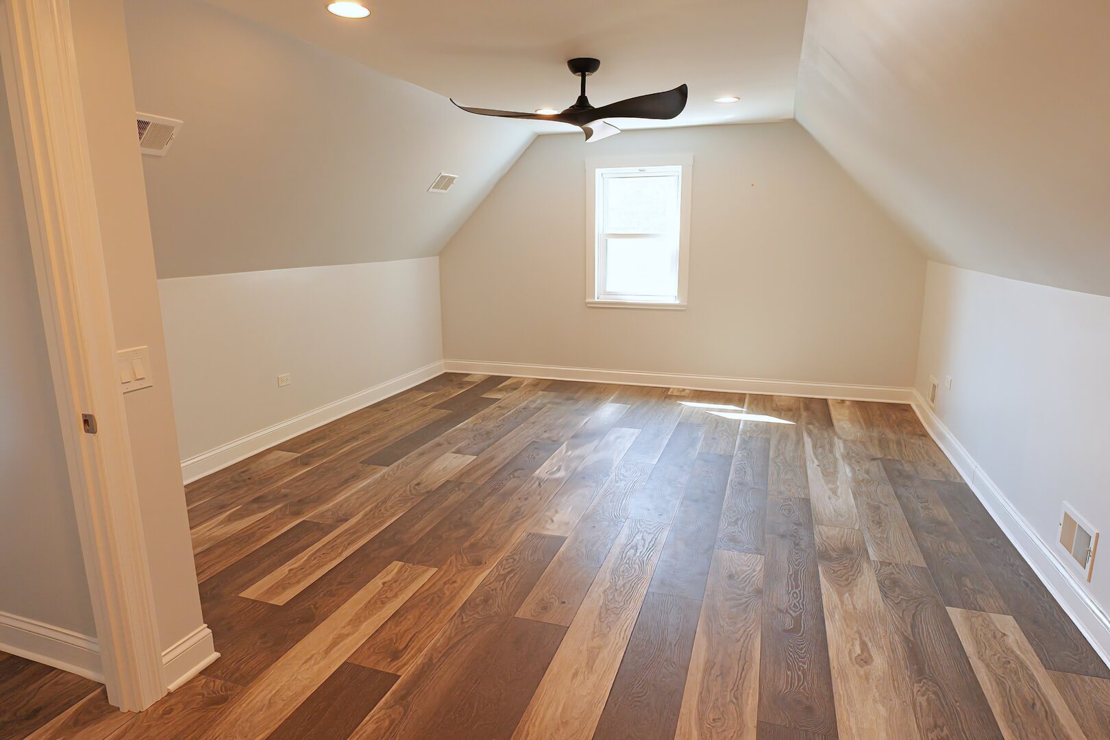 11031 S Pulaski Road Property Photo 12