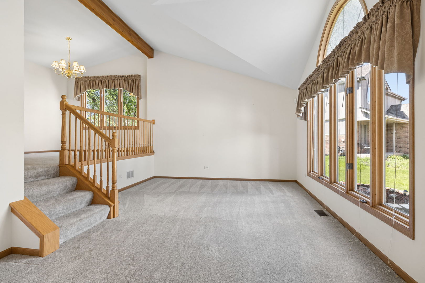 611 Flanagan Drive Property Photo 4