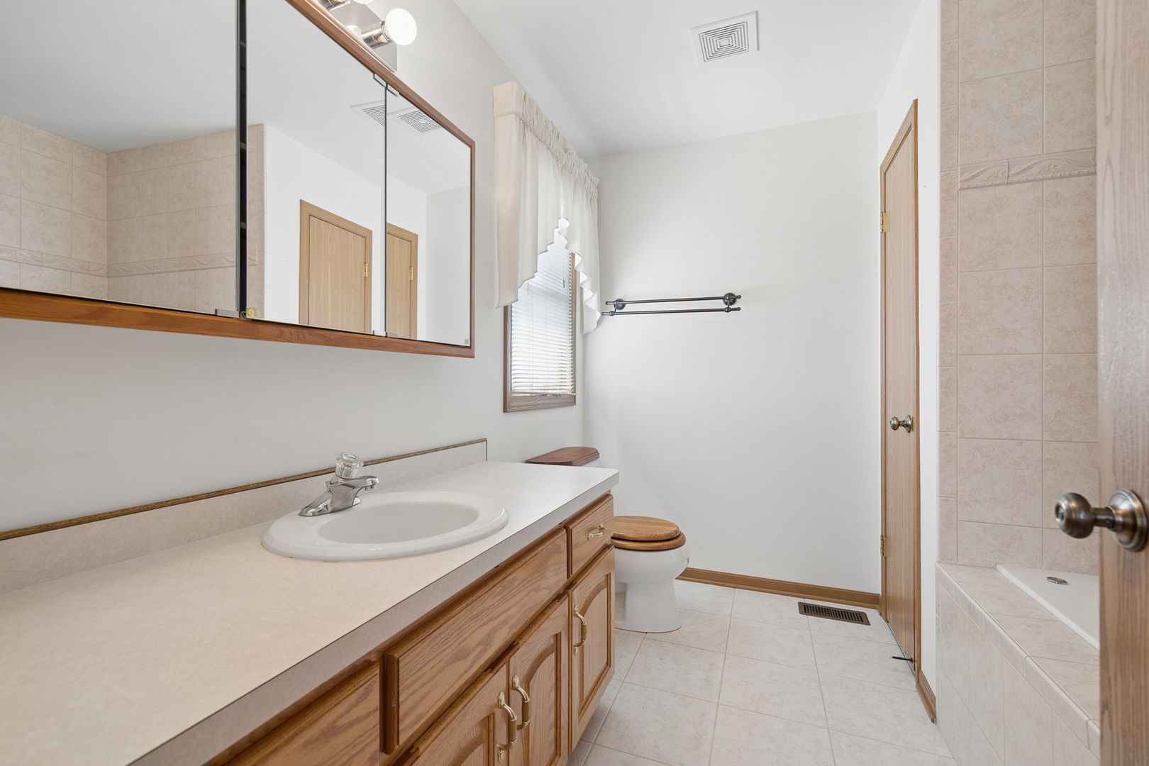 611 Flanagan Drive Property Photo 20