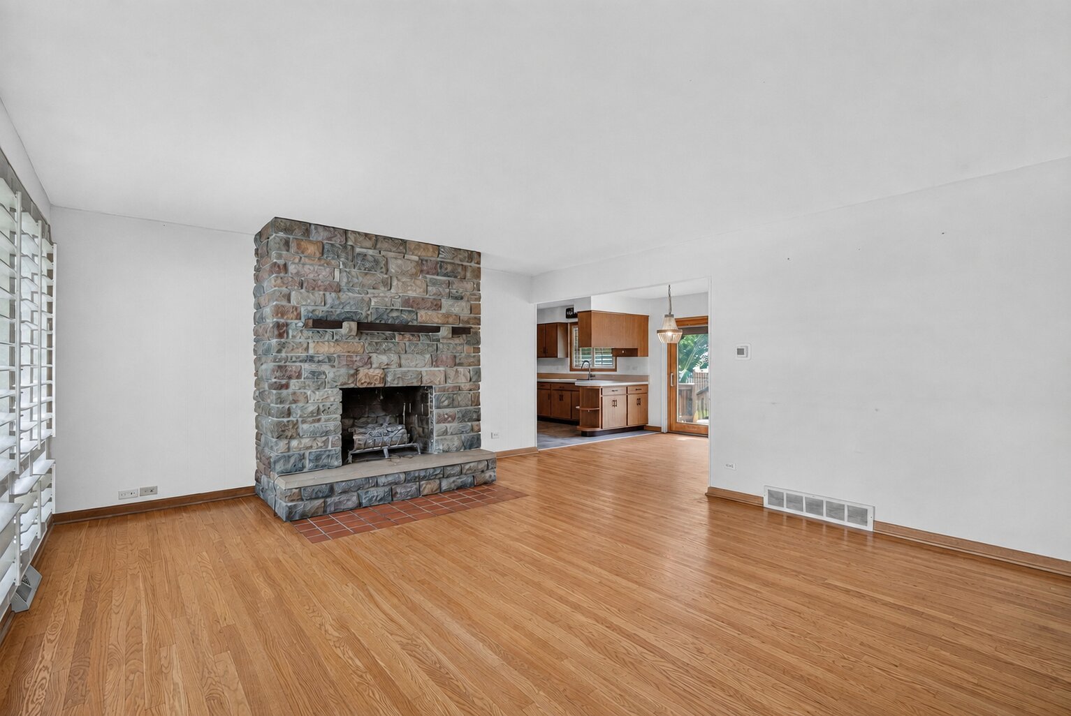 145 Dole Avenue Property Photo 5