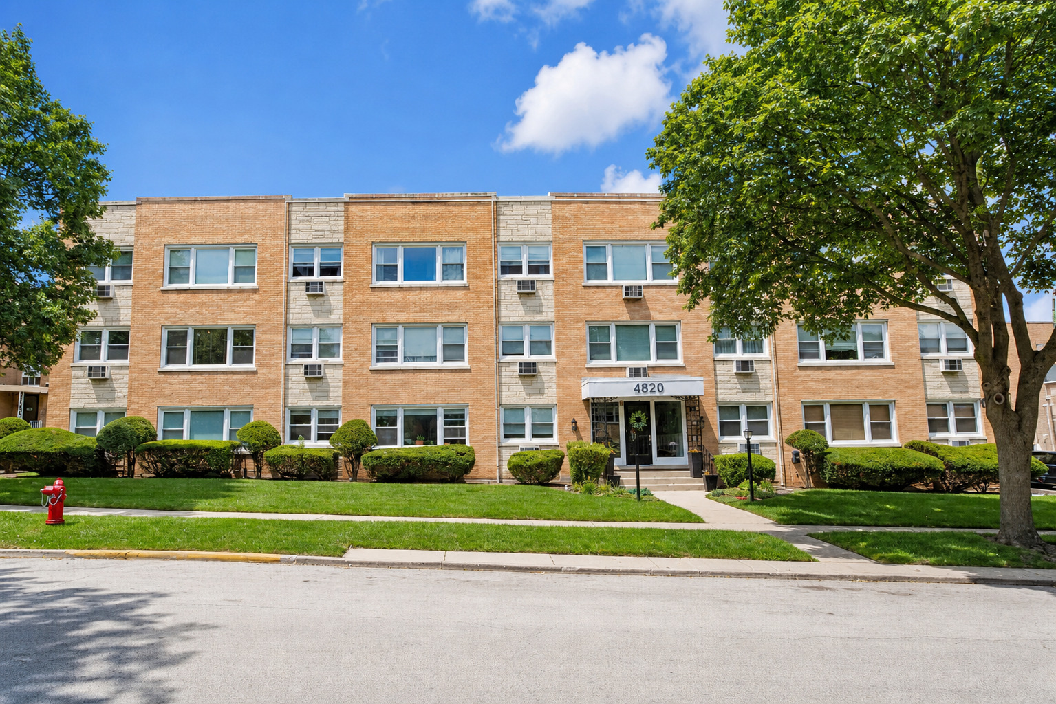 4820 W CONRAD Street 106