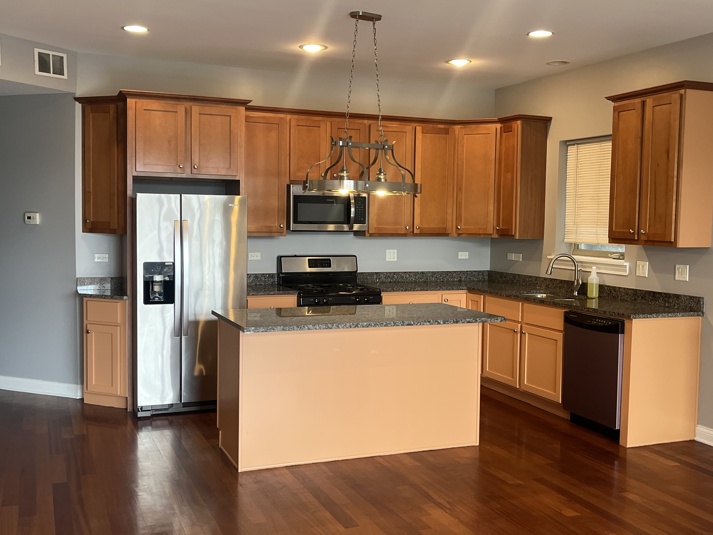 2853 N Pulaski Road 2s Property Photo 6