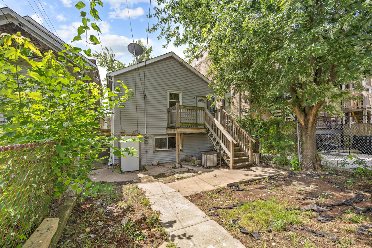 3450 W Walnut Street Property Photo 18