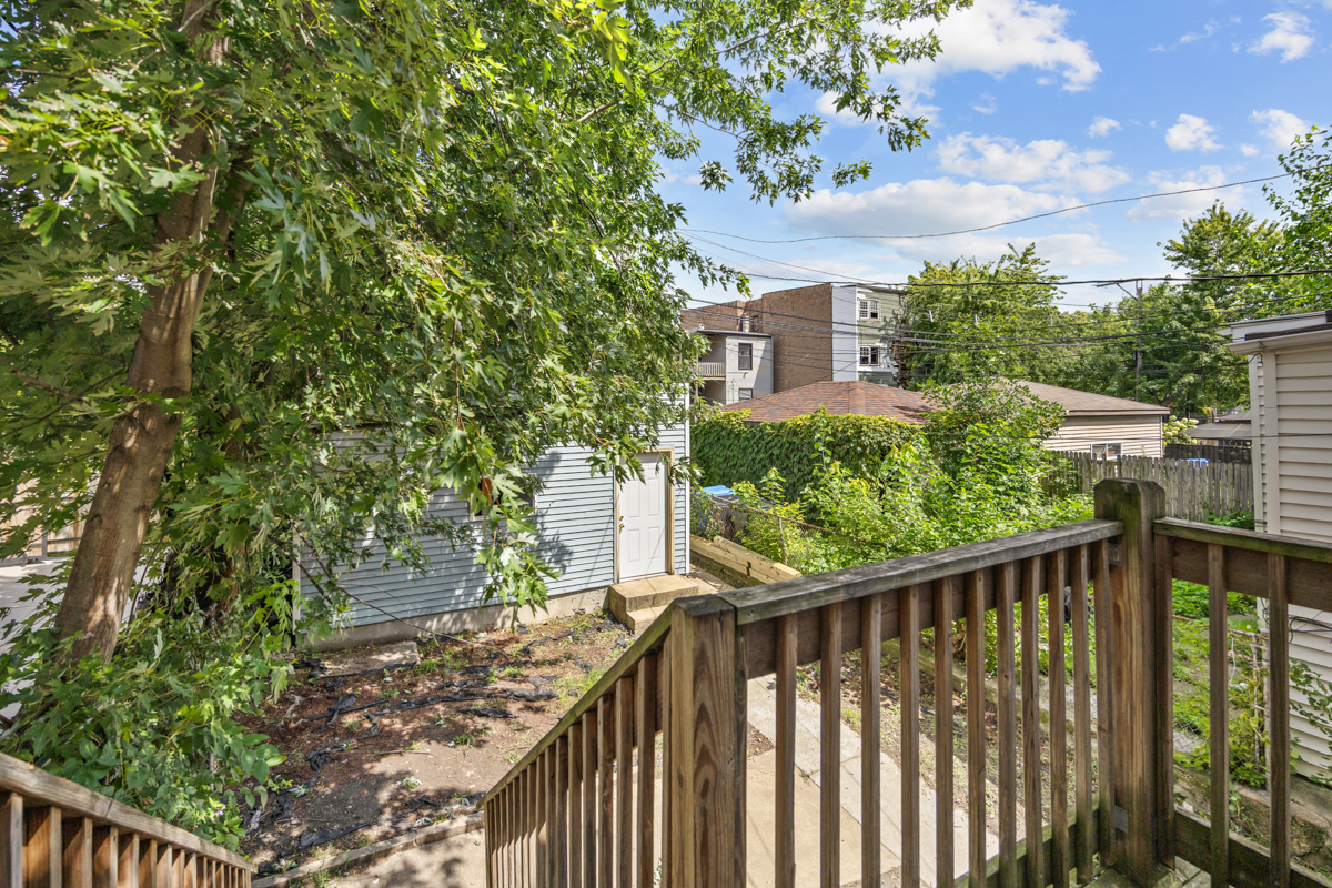 3450 W Walnut Street Property Photo 19