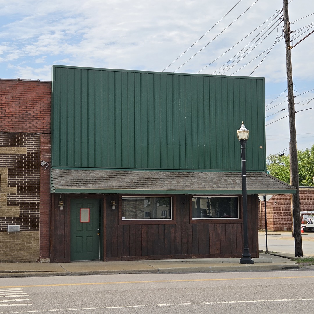 111 N Main Street Property Photo 5