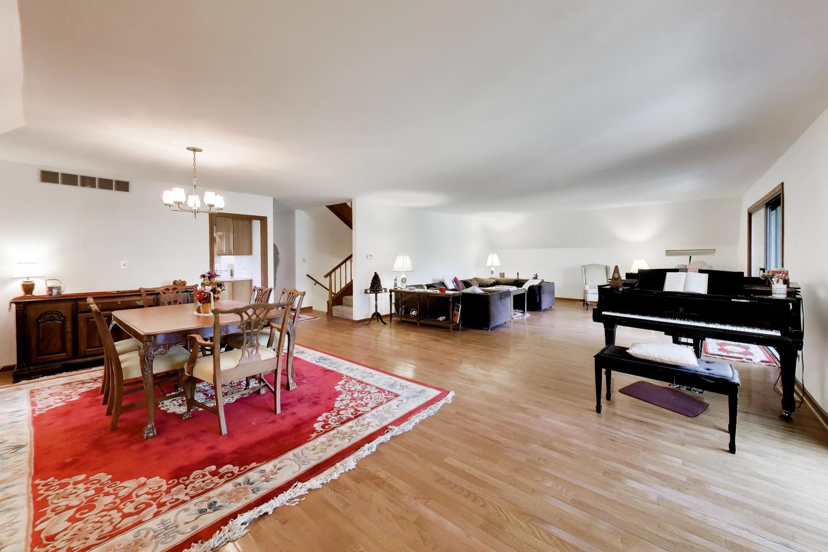 12737490 Property Photo 15