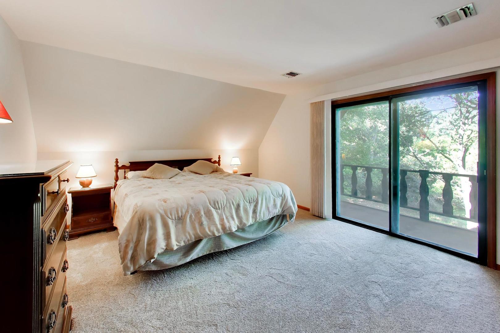 12737490 Property Photo 22