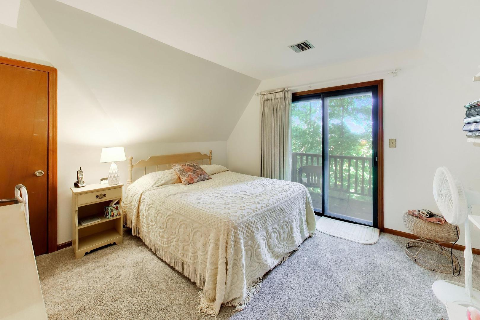 12737490 Property Photo 27