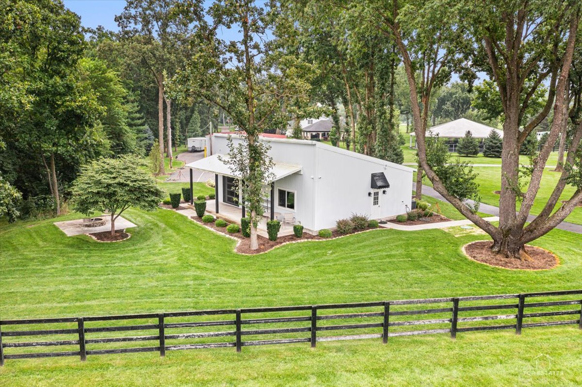2s976 Deerpath Road Property Photo 59