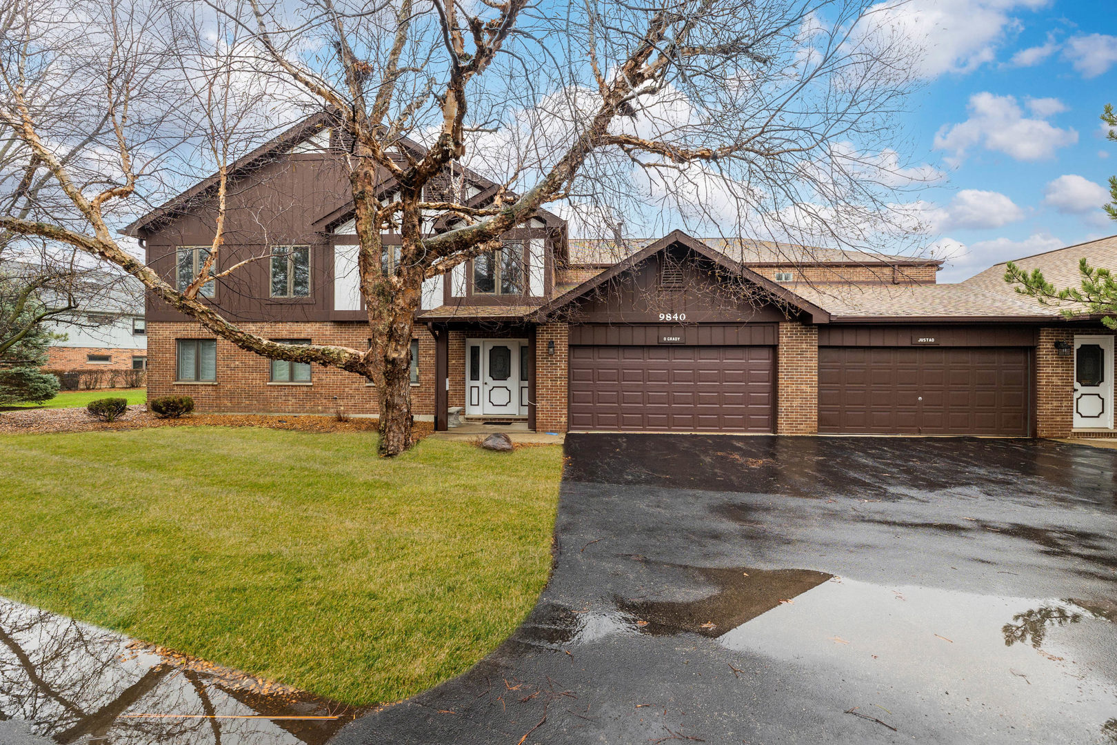 9840 Terrace Drive E2 Property Photo 1