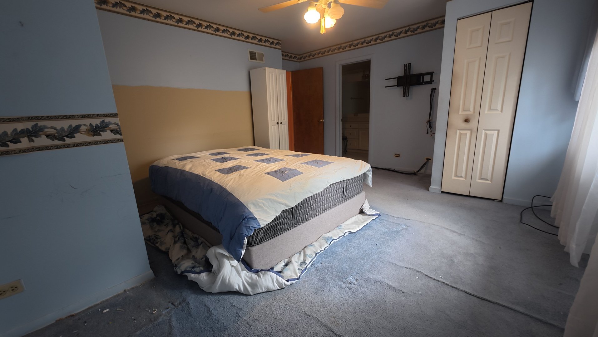 411 N Illinois Avenue Property Photo 20