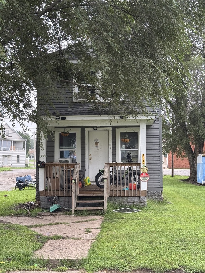 302 12th Street Property Photo 1